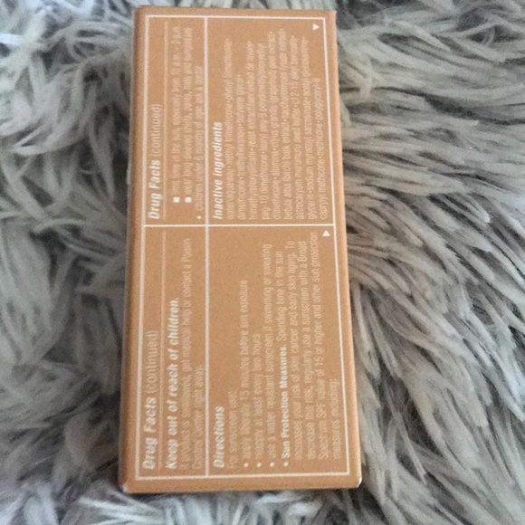 Clinique even better makeup spf 15 - WN 44 tea - Picture 7 of 7